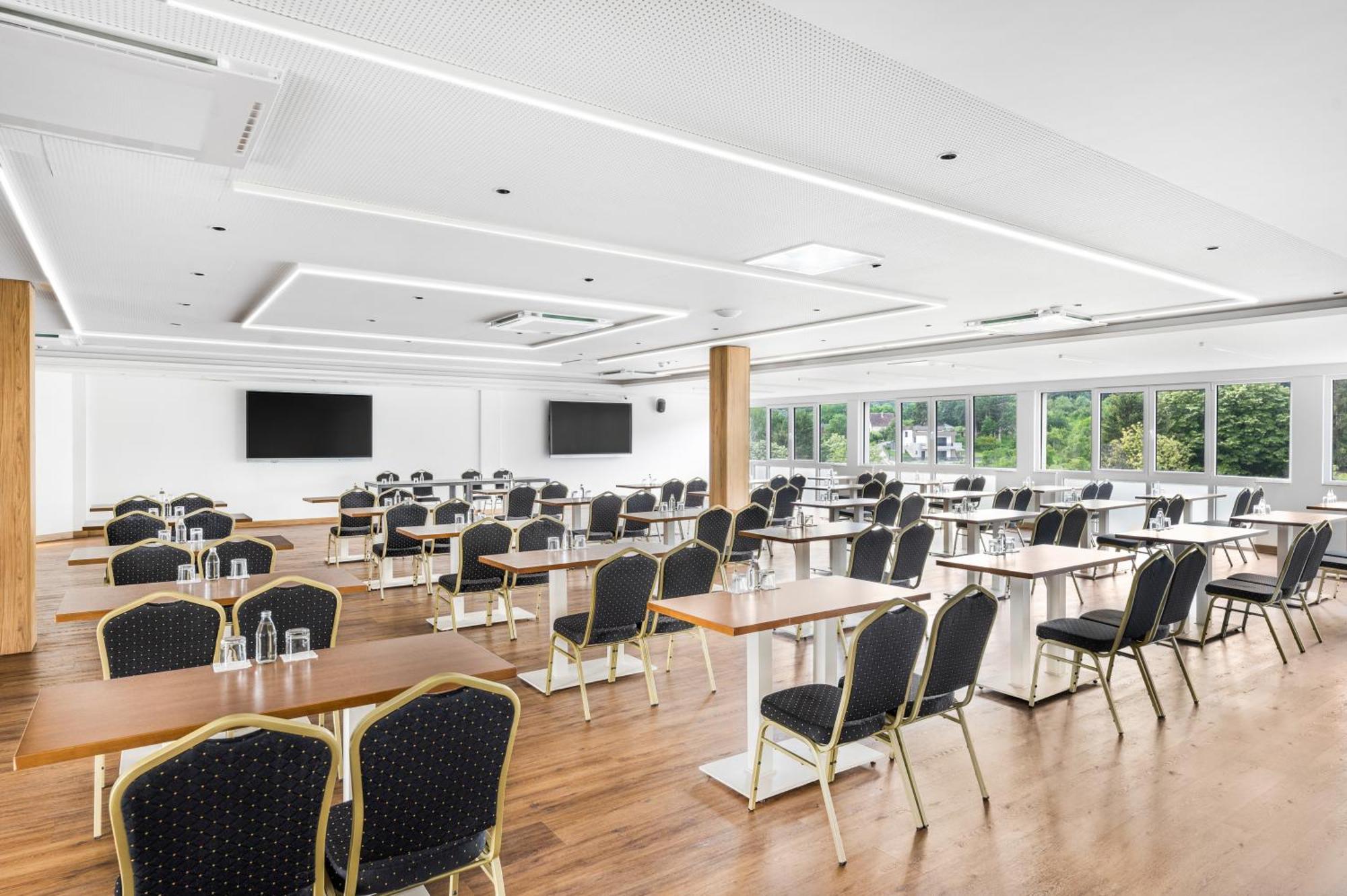 Movenpick And Fruske Terme 4* Vrdnik