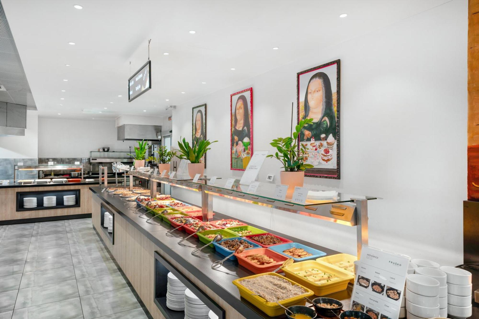 Hotel Movenpick And Fruske Terme