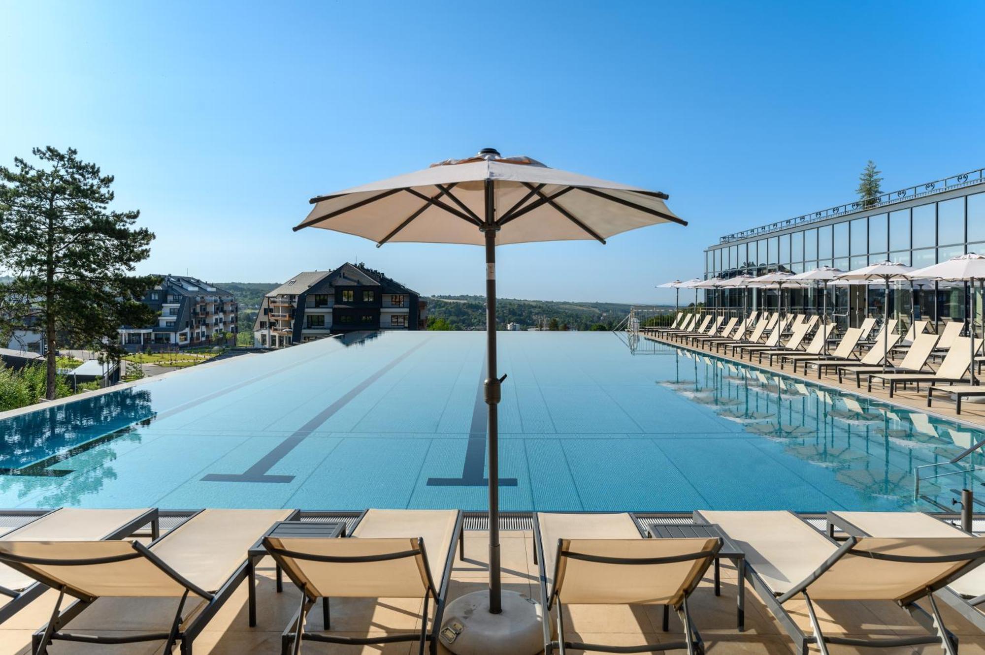 Hotel Movenpick And Fruske Terme Vrdnik