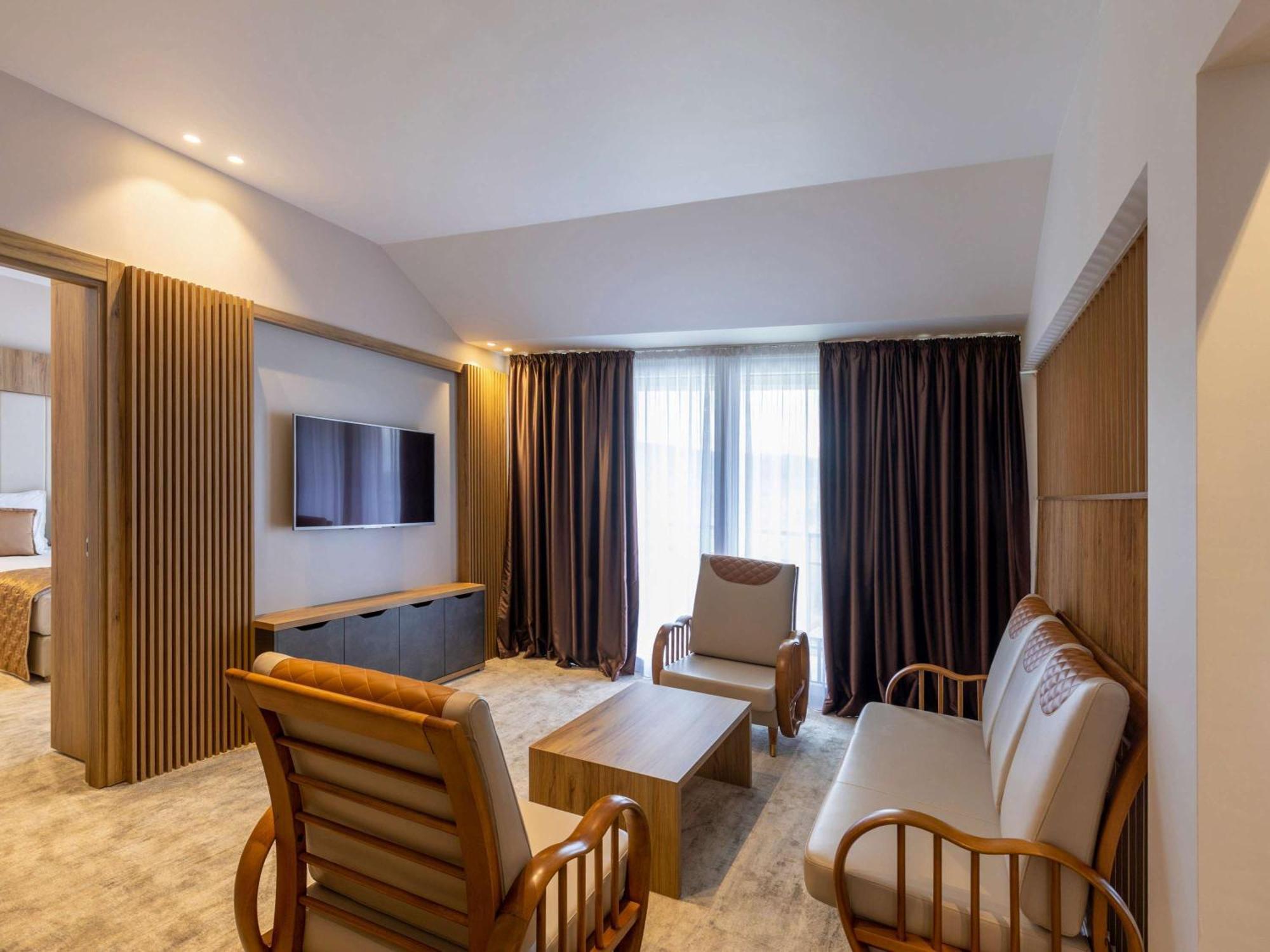 Movenpick And Fruske Terme Hotel 4*