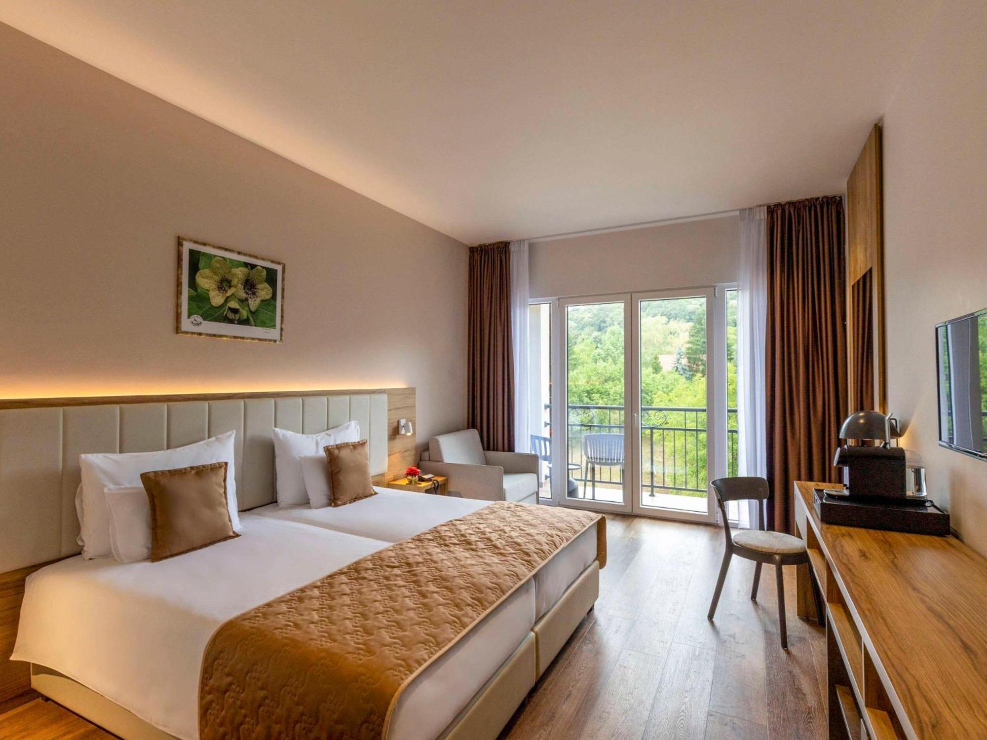 Movenpick And Fruske Terme 4* Vrdnik